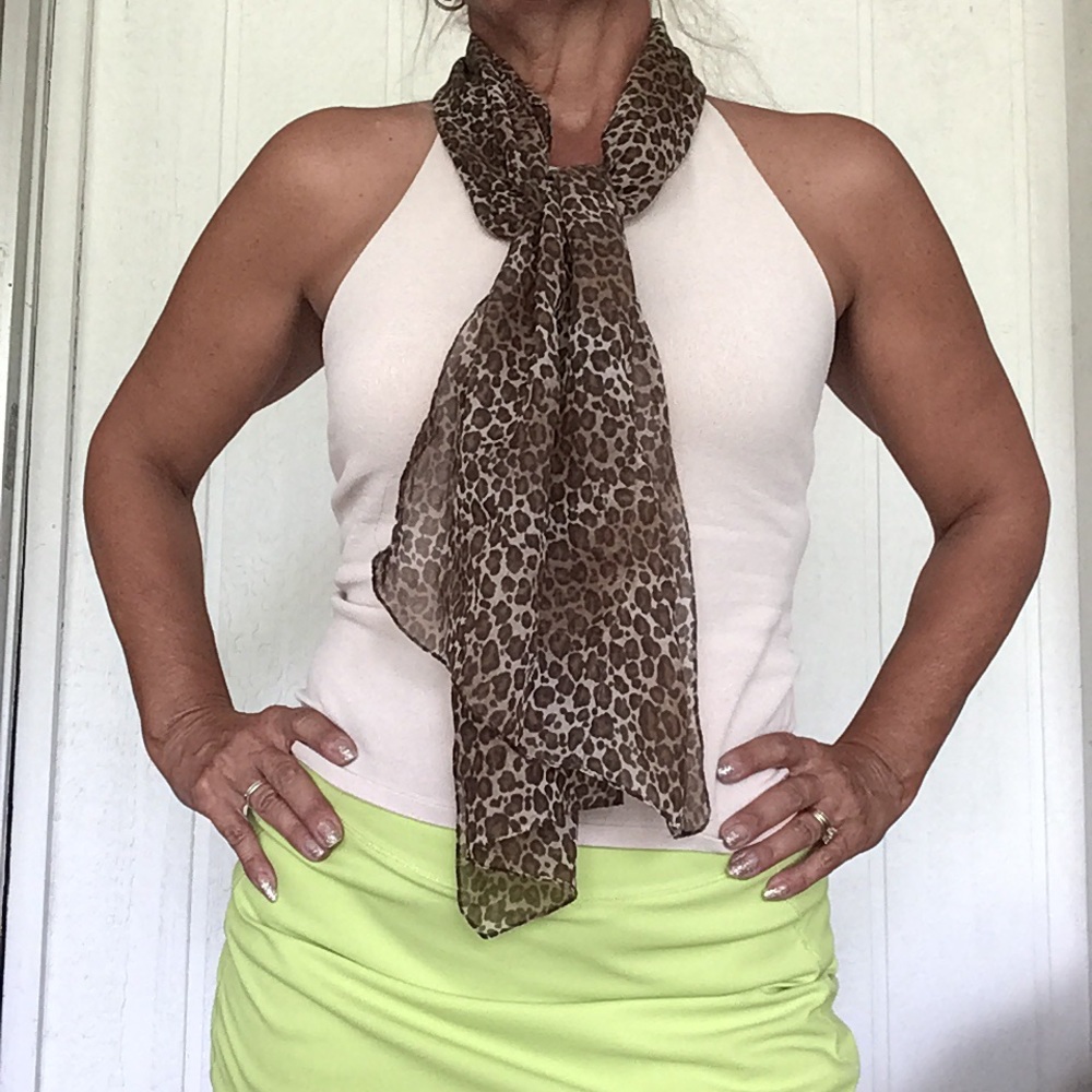 LEOPARD PRINT SCARF